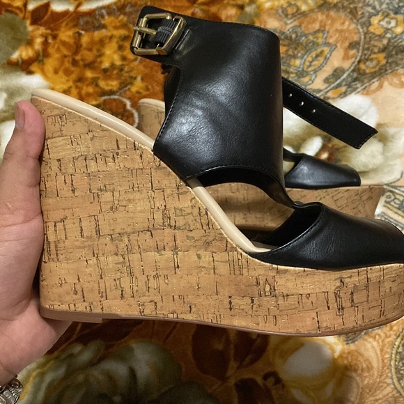 Bongo women shoes size 9 - Picture 2 of 3